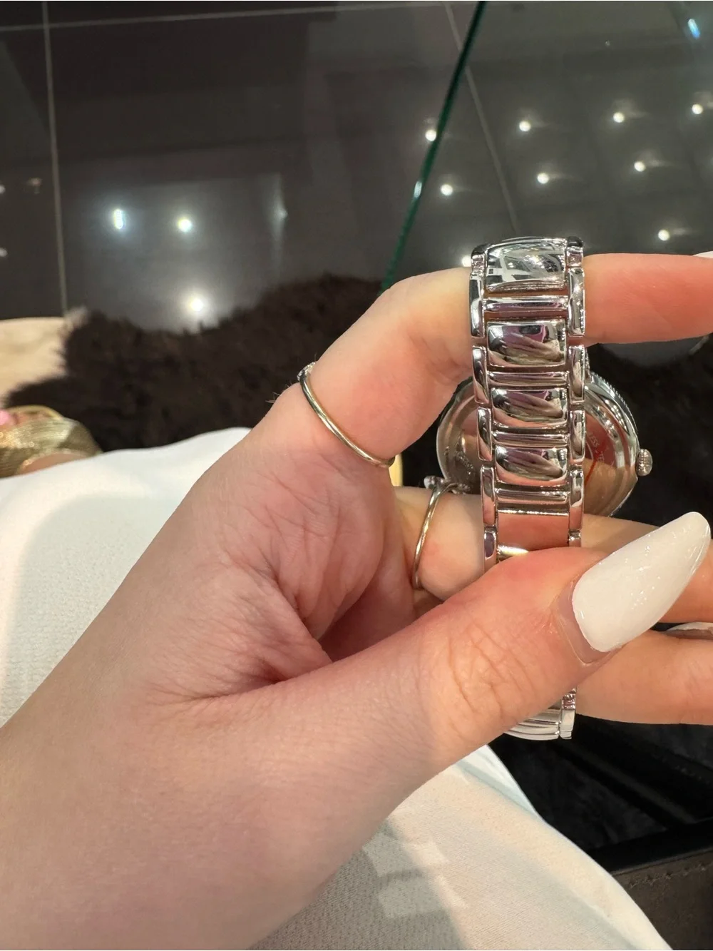 Dominique bezel dial